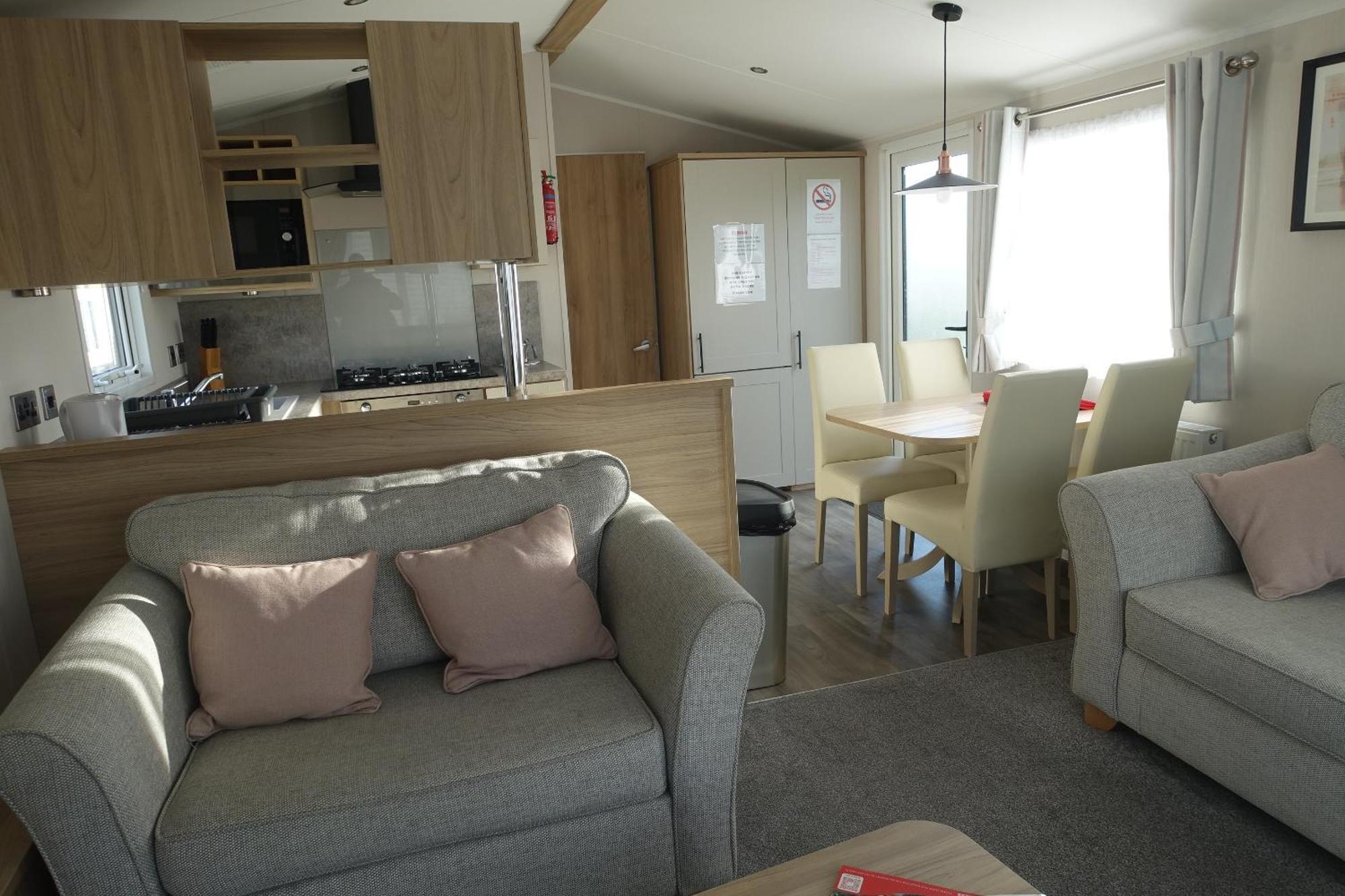 Red Lion Holiday Park Арброт Экстерьер фото